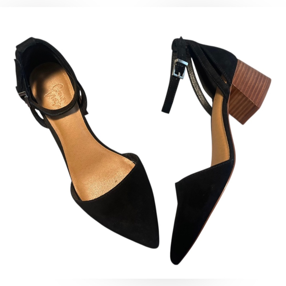 Crown Vintage Black Leather Suede Heels Pointed Toe & Block Heel Size 7 M